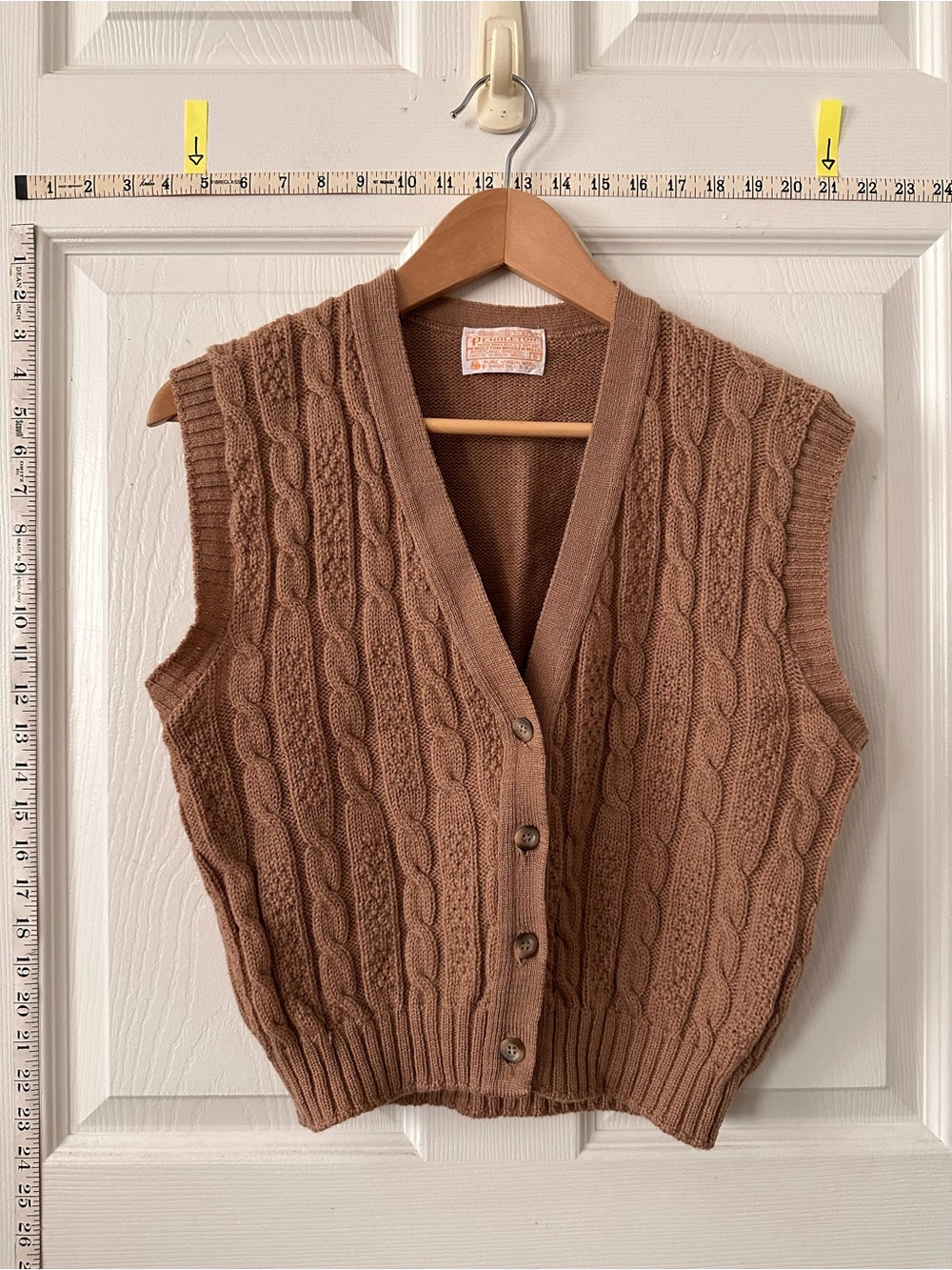 Pendleton Brown Cable Knit V‑Neck Button Front Sweater Vest